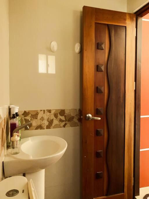 Beach Getaway Studio Villa In Lobo Eksteriør bilde